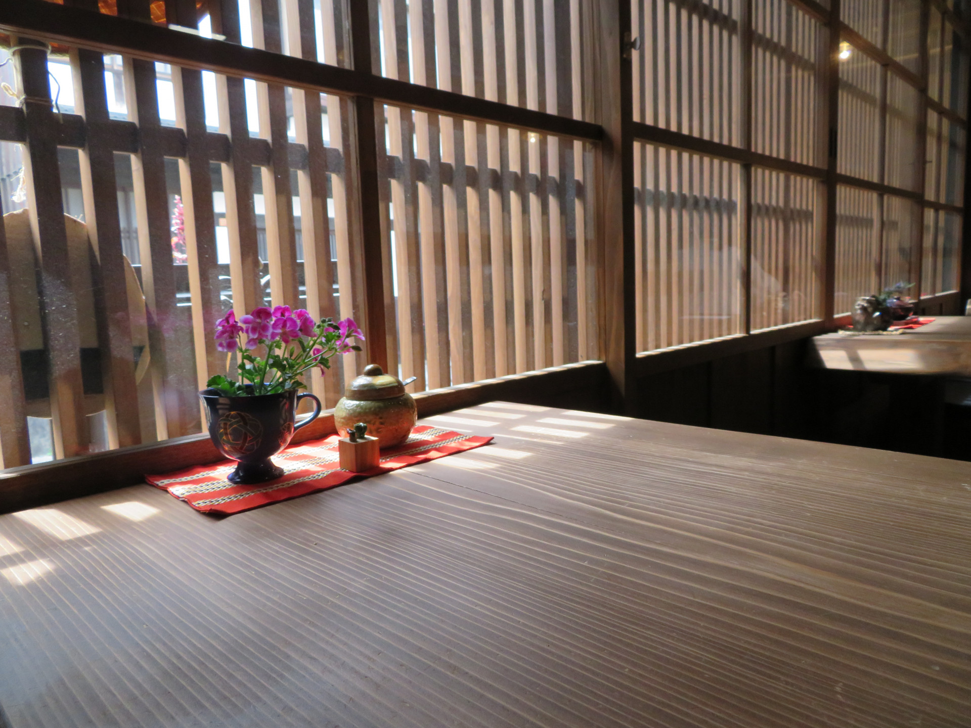 株式会社スモーニ