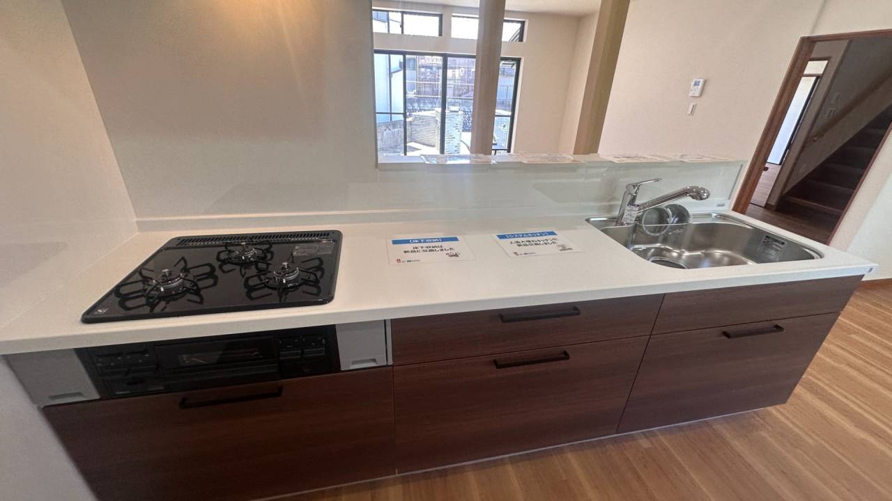 【中古戸建物件 岸岡町】